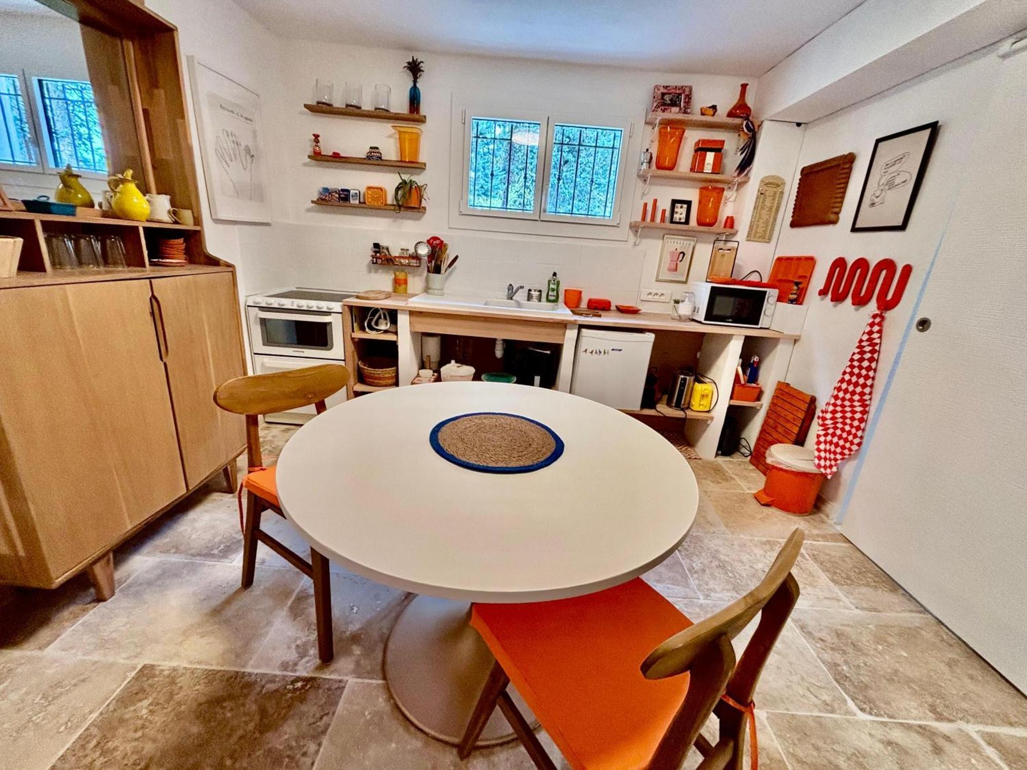 Apartment Beau Dans Mas Provencal Avignon